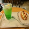 秋葉原『ロイズ』でクリームソーダ＆チーズドッグを食す＠ROYS