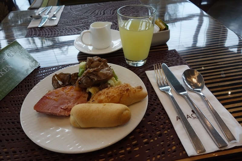 『アカシアホテル』の朝食が豪華な件の是非＠フィリピン