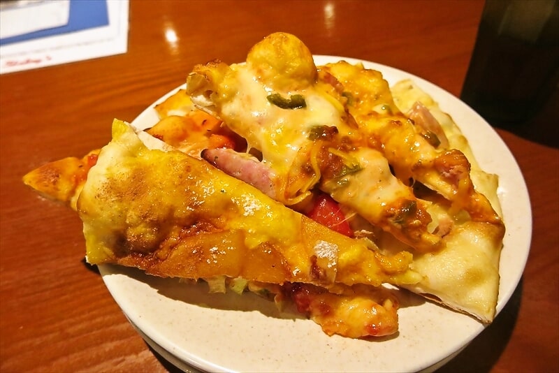 横浜『シェーキーズ』ランチエクスプレス＝ピザ食べ放題990円＠Shakey’s