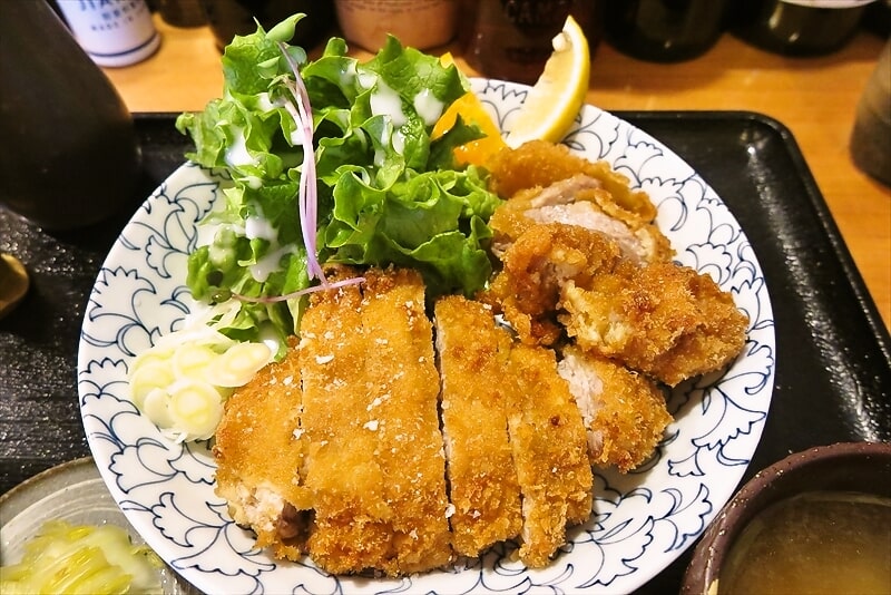 『にya』厚切り豚カツ定食2