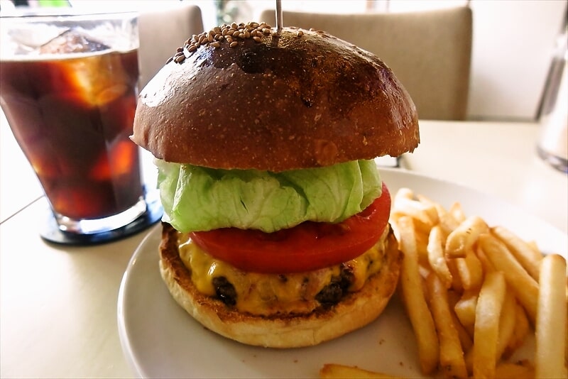 e-burgersレッドチェダーチーズバーガー2