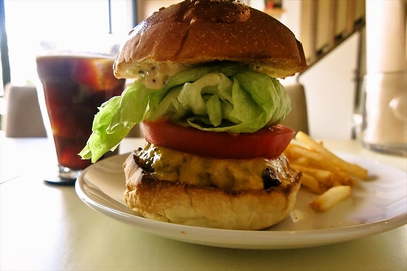 e-burgersレッドチェダーチーズバーガー4