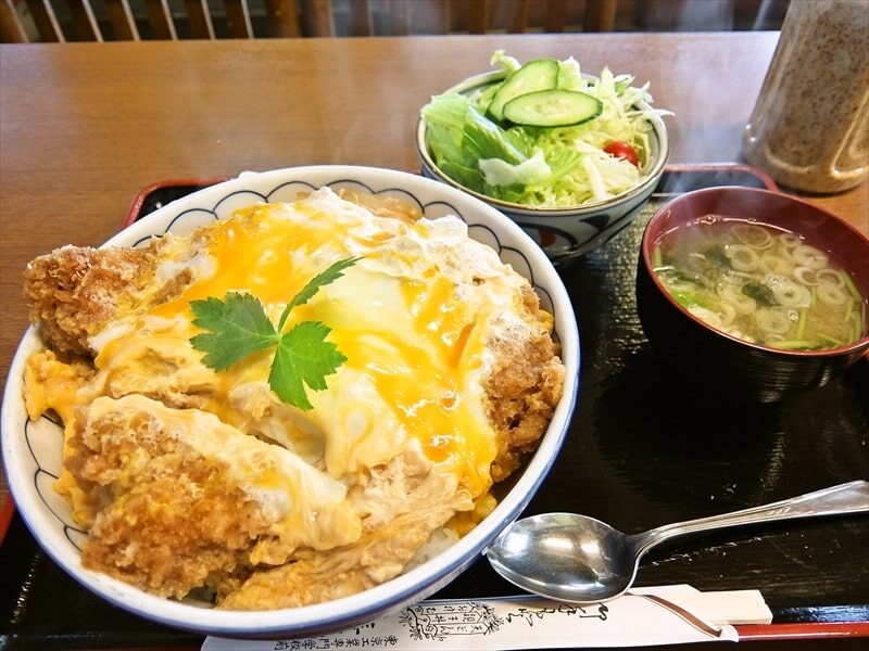 『長岡屋』カツ丼大盛り1