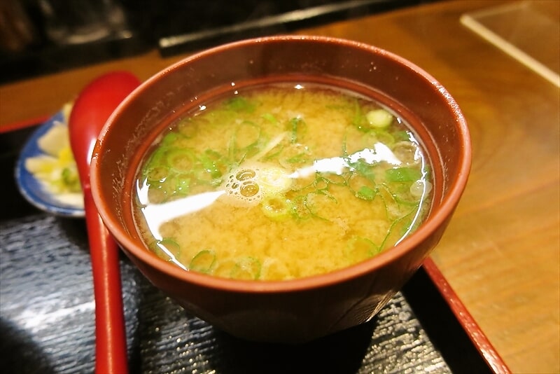 『そば処 まる栄』カツ丼（二段）味噌汁