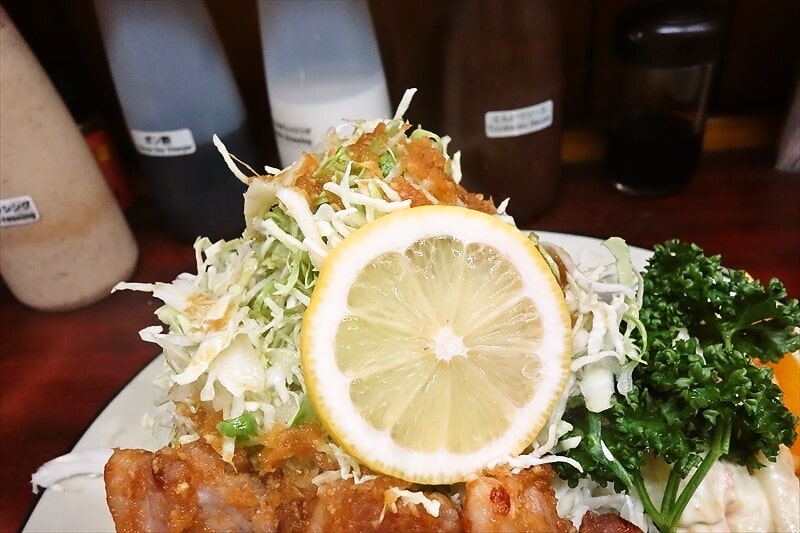 『とんかつ赤城』ロース生姜焼定食3