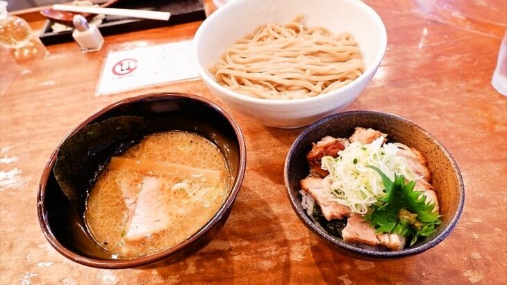 『noodles（ヌードルズ）』つけ麺＆ねぎ塩チャーシュー丼なセット＠町田