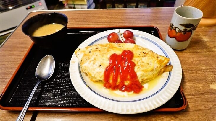 札幌狸小路の老舗『う月食堂』でオムライスを食す！