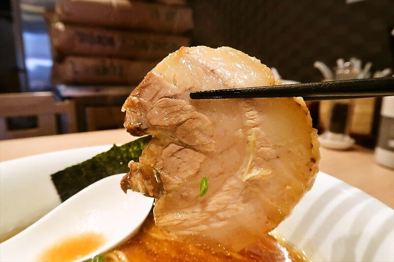 『中村麺三郎商店』天城黒豚×黒さつま鶏の醤油らぁめん9