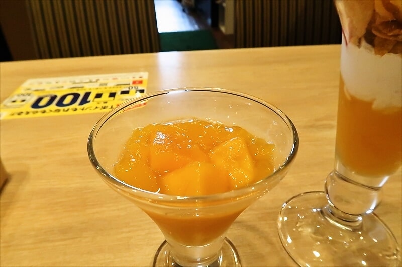 『Caféレストラン ガスト』マンゴーとマンゴーゼリー1