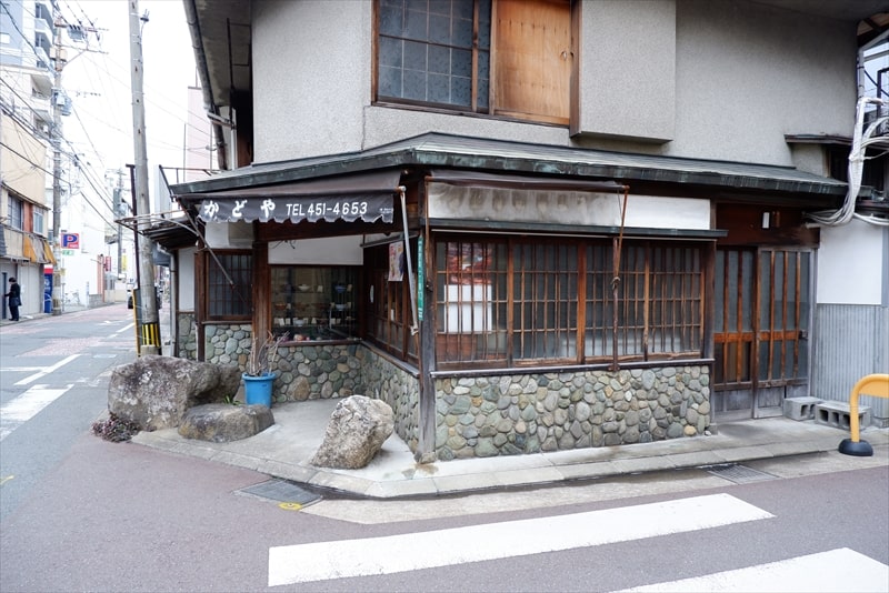 福岡県博多市『かどや食堂』外観写真2