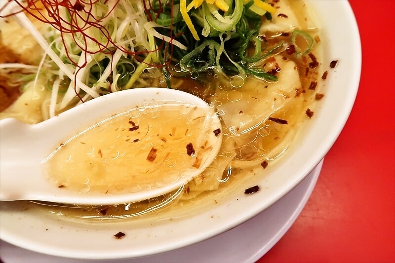 『魁力屋』淡麗塩雲呑麺（ワンタンメン）6
