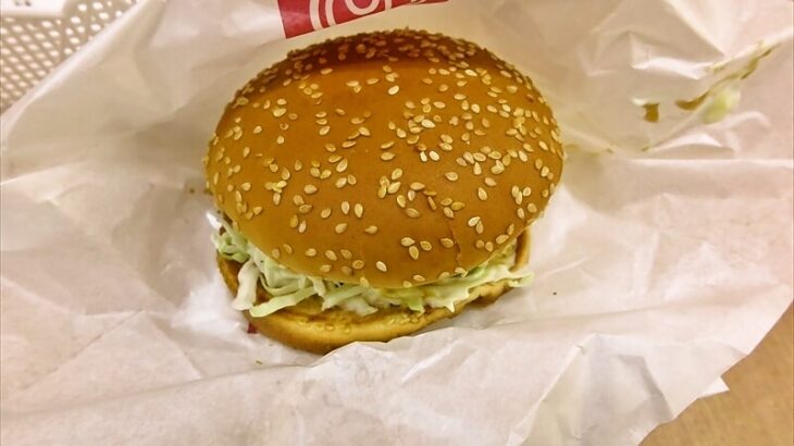 『ドムドムハンバーガー』油淋鶏ーズバーガー＆新春福袋でマグカップGETだぜ！