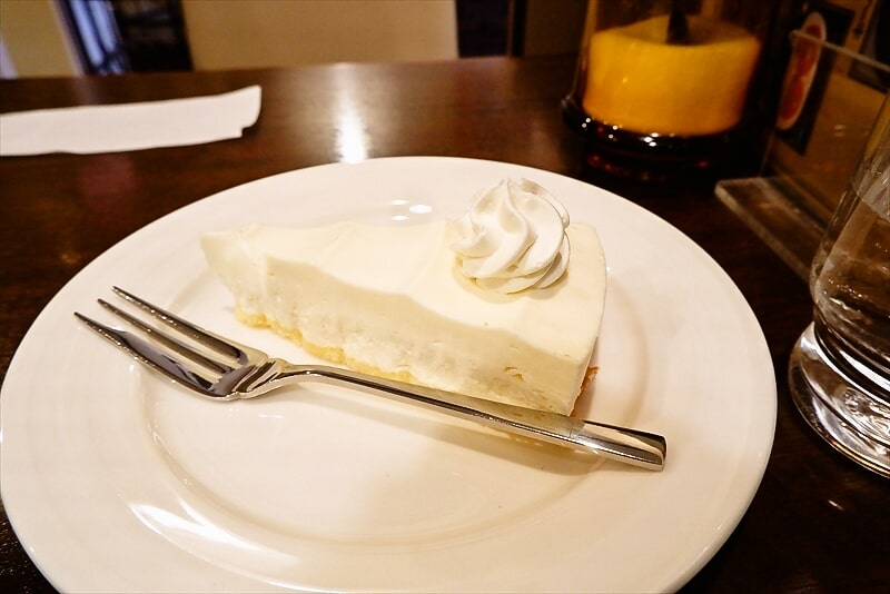 東京上野『喫茶 マドンナー』レアチーズケーキ＆コーヒー3