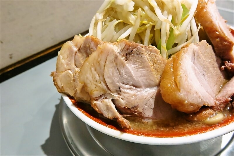 『自家製麺 麺でる相模原店』小ラーメン豚4