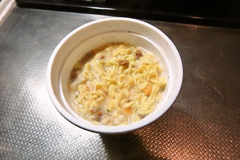 マルちゃんカップ麺『QTTA（クッタ）レモンチーズクリーム味』7