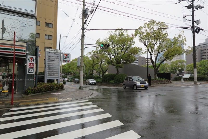 広島の信号は歩行者用が無い？