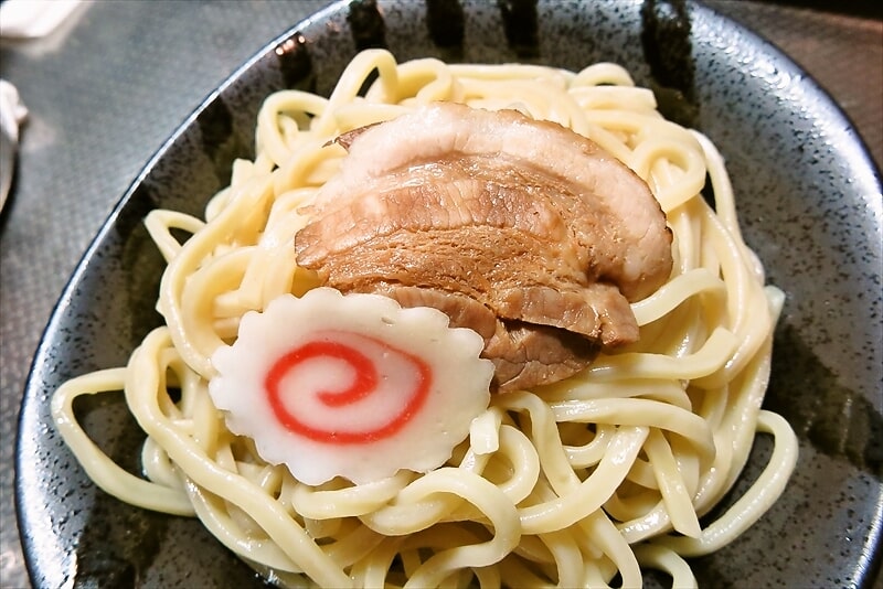『ファミリーマート 頑者監修 濃厚魚介つけ麺』冷凍麺10