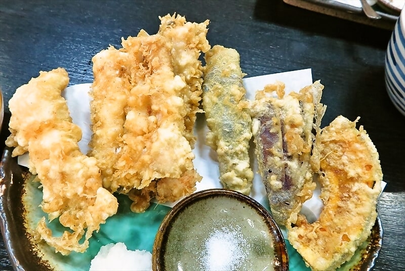 横浜橋通商店街『御食事処 いろは』食べ比べ天ぷら（ハモ、アナゴ、ウツボ）2