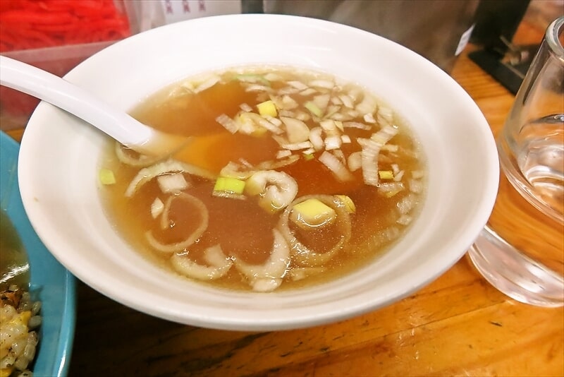 相模原市『ラーメン・餃子 自由軒』スープ