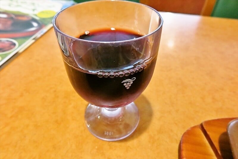 『サイゼリヤ』ミラノ風ドリア＆ラムのラグーソース＆グラスワイン2