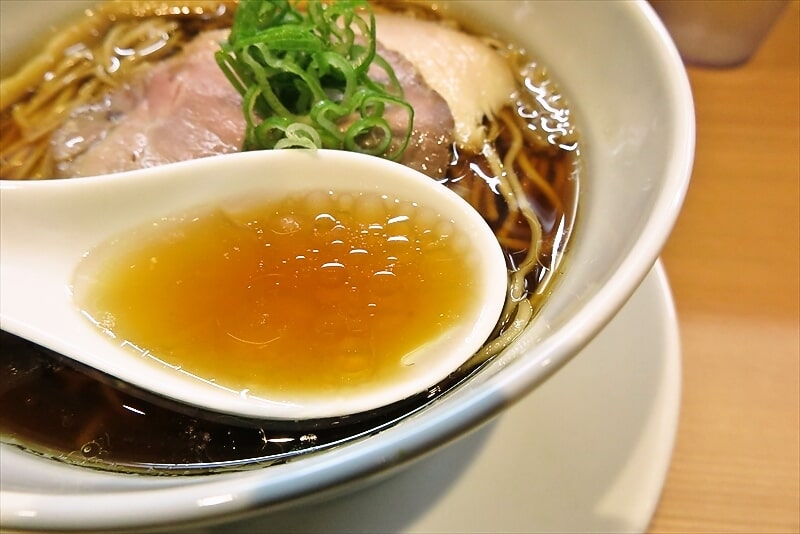 『らぁ麺はやし田 町田店』醤油らぁ麺（ラーメン）6