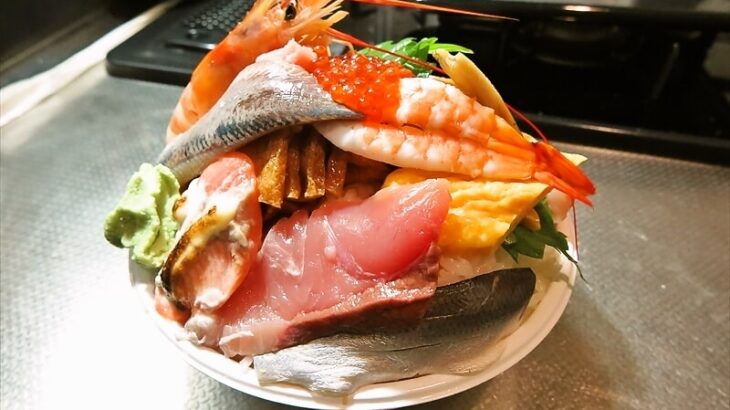 相模原市淵野辺『寿司居酒屋 遊喜や』海鮮丼（上）大盛り的ランチを食す！