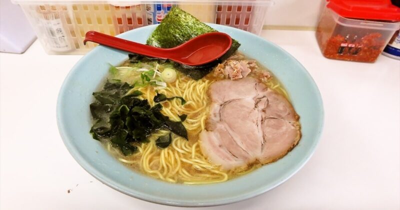 小金井市『○つばき食堂』（旧 ラーメンショップ椿）ラーメン中盛りサムネイル