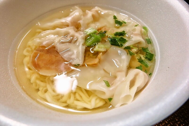 『ファミリーマート』とら食堂ワンタン麺カップ麺6