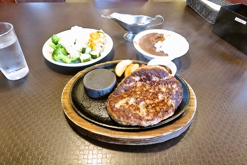 『ステーキのあさくま 相模原店』BIGハンバーグ＆サラダバー1