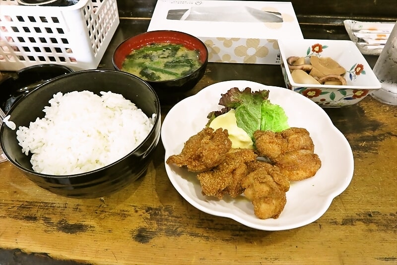 相模原市淵野辺駅『Fleur（フルール）』鶏の唐揚げ定食1