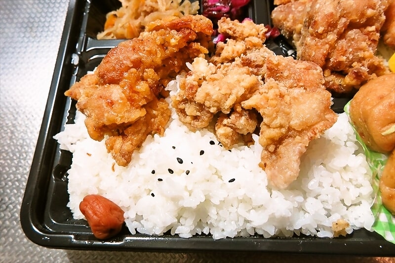 相模原市淵野辺『こがねちゃん弁当』鶏の唐揚げ弁当特盛り10