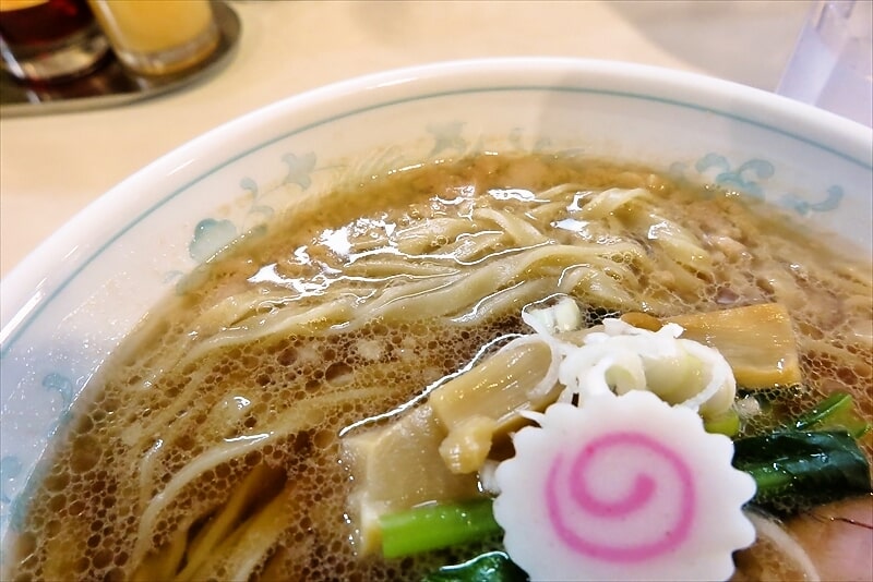 八王子駅『麺笑飯店（めんしょうはんてん）』中華そば（ラーメン）3