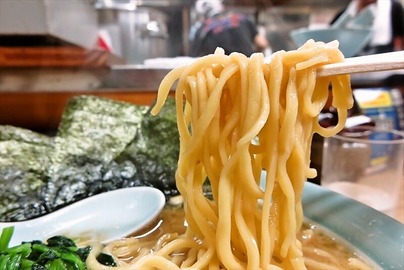 町田市木曽西『家系ラーメン 奥津家』ラーメン大盛り10