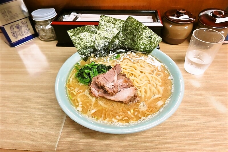 町田市木曽西『家系ラーメン 奥津家』ラーメン大盛り1