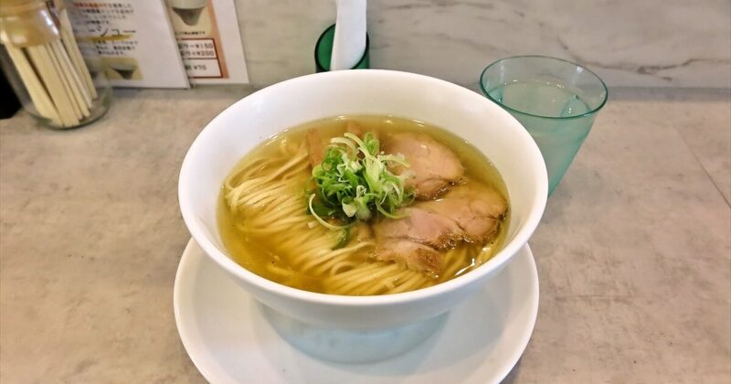 相模原市『らぁ麺 吉凛（きちりん）橋本本店』塩ラーメンサムネイル