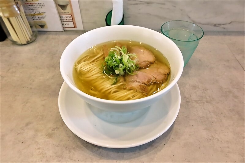 相模原市『らぁ麺 吉凛（きちりん）橋本本店』塩ラーメン1