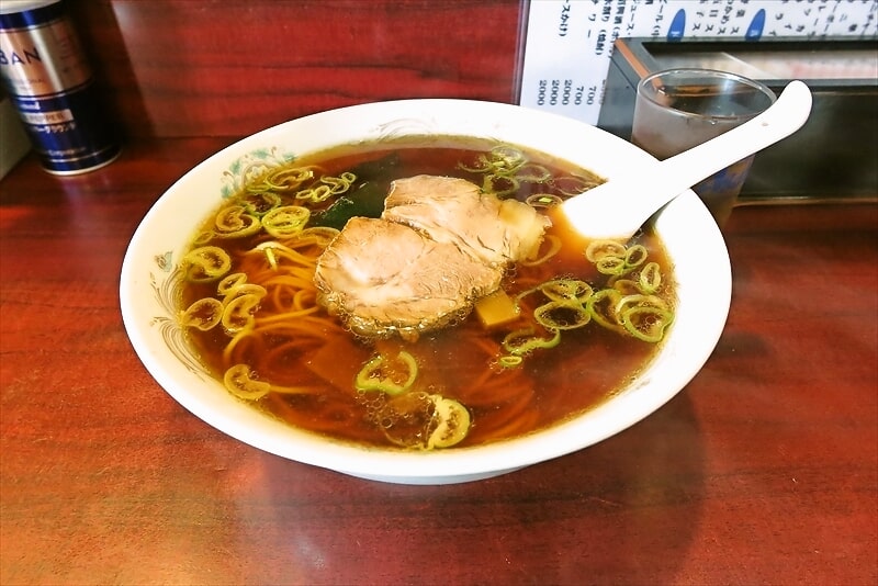 相模原市『中国四川料理 龍門飯店』ラーメン1