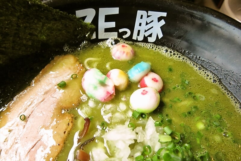 相模原市『麺や ZEっ豚（ぜっとん）』抹茶豚骨ラーメン4