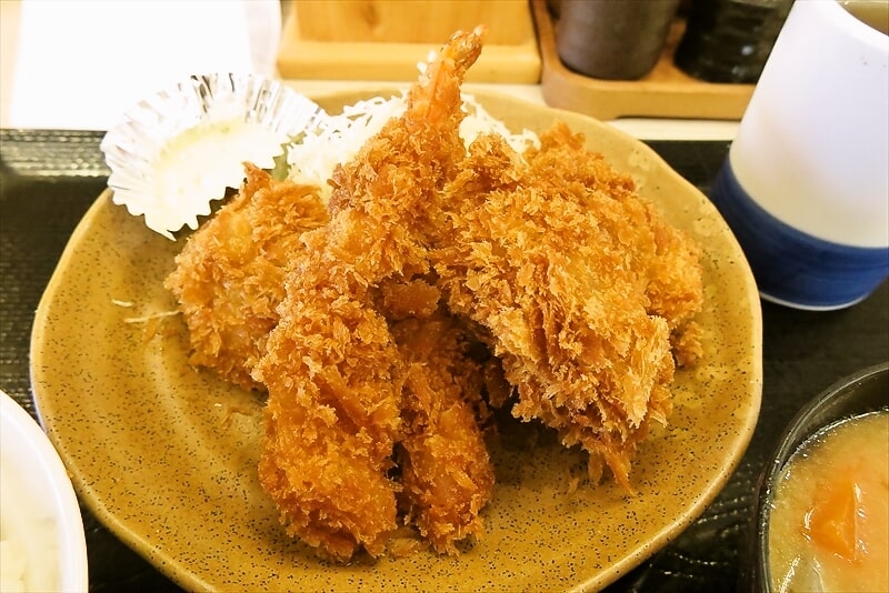 『かつや』秋の海鮮フライ定食＆秋の海鮮カツ丼4