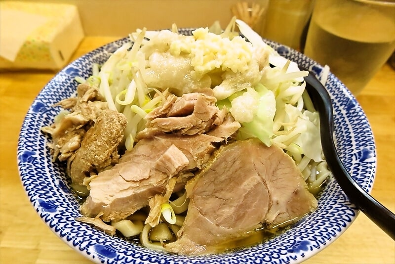 矢部駅淵野辺駅『らーめん きじとら』背脂にんにく醤油ラーメン2