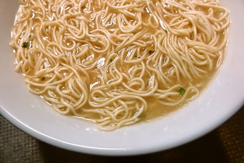 『サッポロ一番 ご当地熱愛麺 博多純情らーめんShinShin監修　炊き出し豚骨らーめん』即席ラーメン12