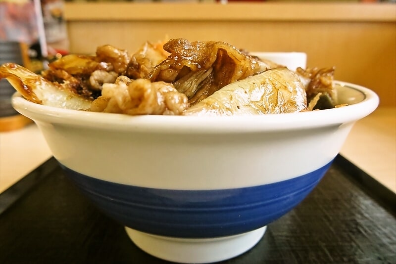 2024年10月『かつや』牛焼肉とロースカツの合い盛り丼9