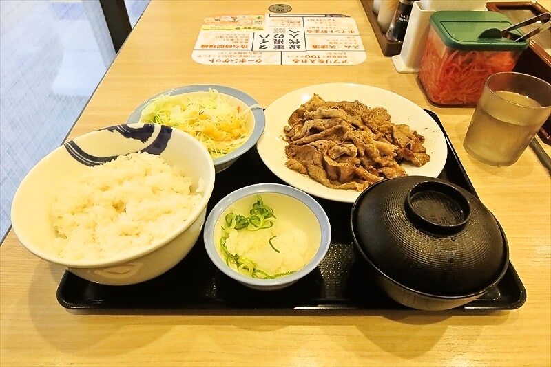 『松屋』肉の日牛焼肉W定食（ネギ・おろし付）3