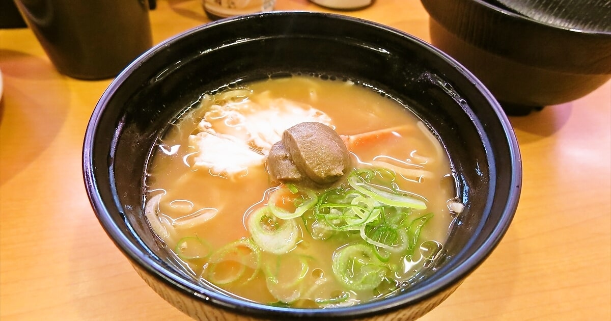 『スシロー』貝ガラ屋監修 牡蠣白湯ラーメンかきフライのせ＆新濃厚かに味噌ラーメン21