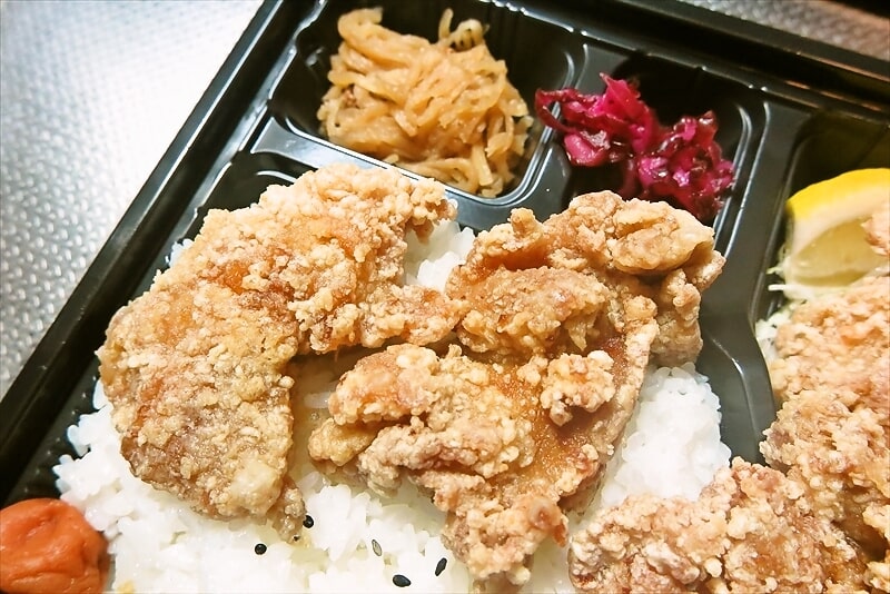 2024年11月『こがねちゃん弁当』からあげ弁当特盛り10