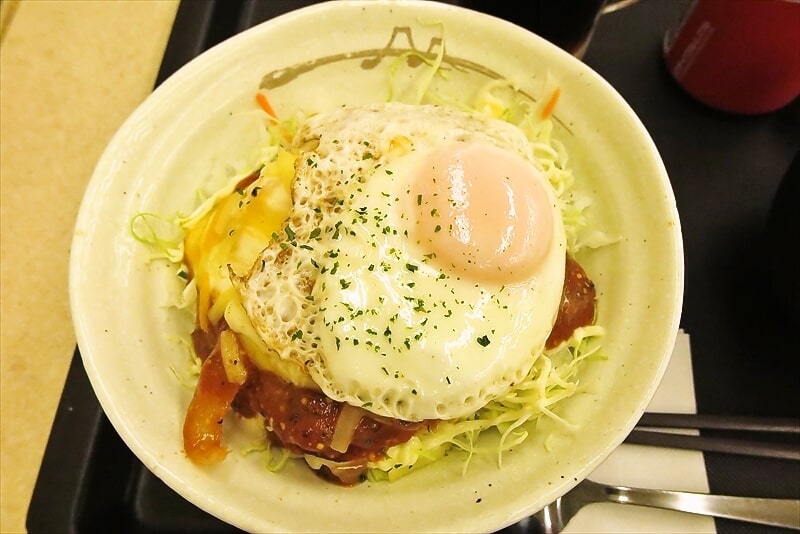 『松屋』試験販売メニュー チーズバーガー丼＆100円コーラ3