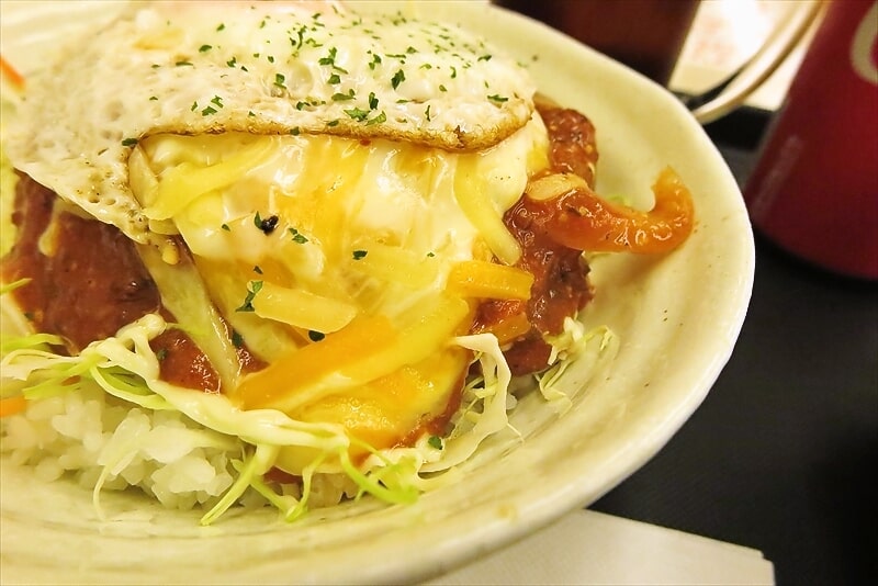 『松屋』試験販売メニュー チーズバーガー丼＆100円コーラ10