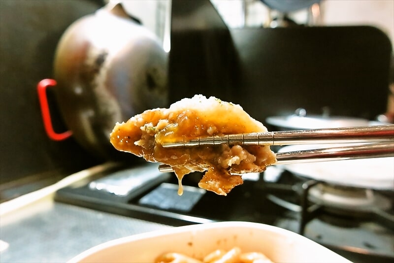 『セブンイレブン』ハンバーグ丼おろし大根ソース弁当18