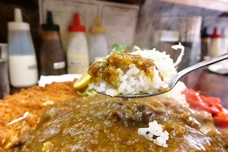 相模原市『とんかつ赤城』カツカレー並盛9