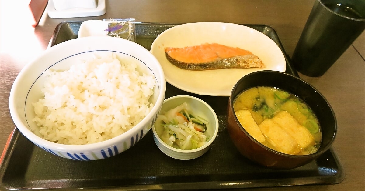 『丼ぶり 京風うどん なか卯（なかう）』銀鮭朝食並盛りサムネイル